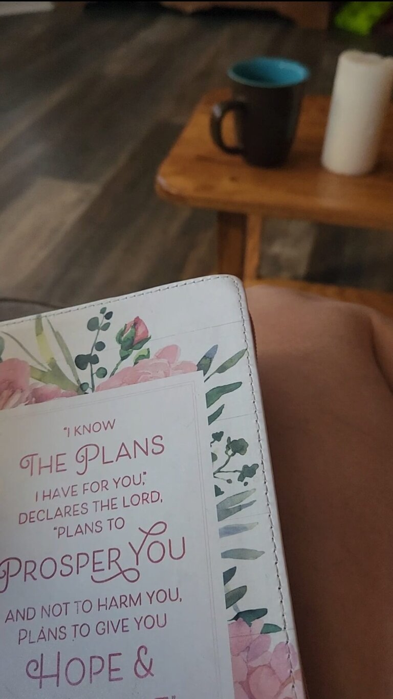 Morning prayer time with coffee and Scripture – a simple rhythm for moms